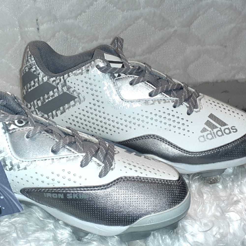New Adidas baseball cleats